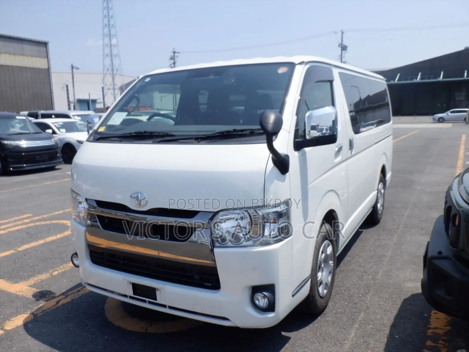Toyota Grand HiAce 2000 Pearl