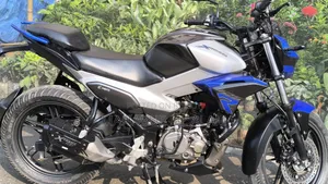 হিরো এক্সট্রিম ১২৫আর ২০২৪ ব্লু