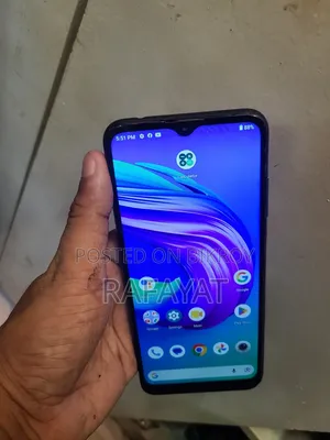 Symphony Z28 32 GB Black