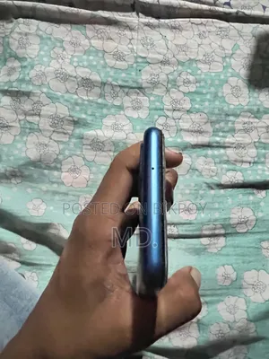 স্যামসাং গ্যালাক্সি এ১২ ৬৪ জিবি ব্লু