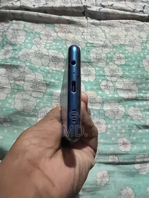 স্যামসাং গ্যালাক্সি এ১২ ৬৪ জিবি ব্লু