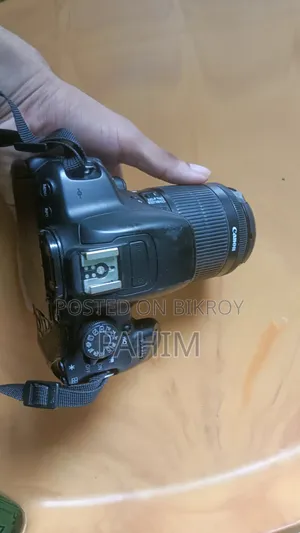 Canon EOS 700D DSLR Camera for sale.