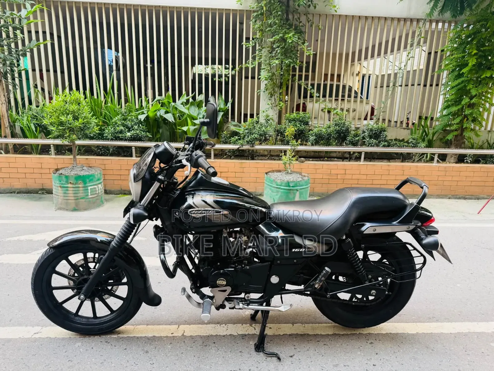 Bajaj Avenger 160 Street 2023 Black