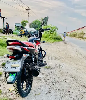 নতুন বাজাজ ডিসকভার ১১০ ২০২৩ লাল
