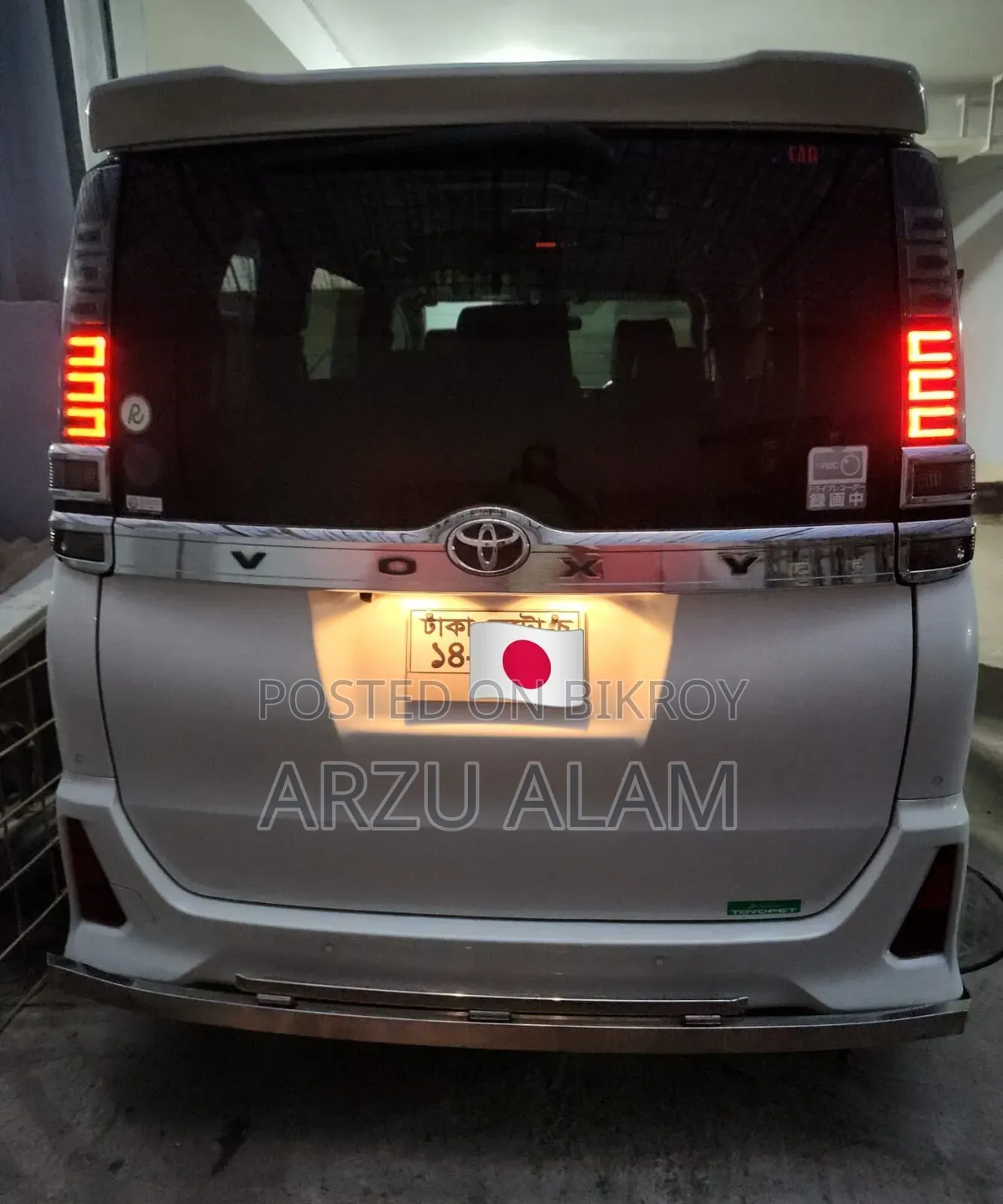 Toyota Voxy ZS Kirameki III 2WD 8-Seater 2021 Pearl
