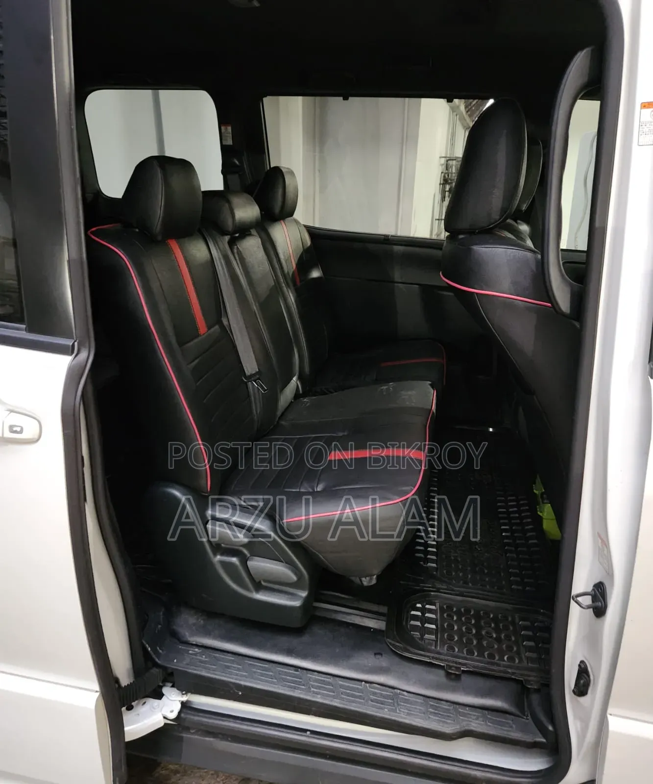 Toyota Voxy ZS Kirameki III 2WD 8-Seater 2021 Pearl