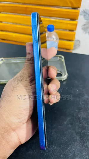 ইনফিনিক্স হট ৬০আই ১২৮ জিবি ব্লু