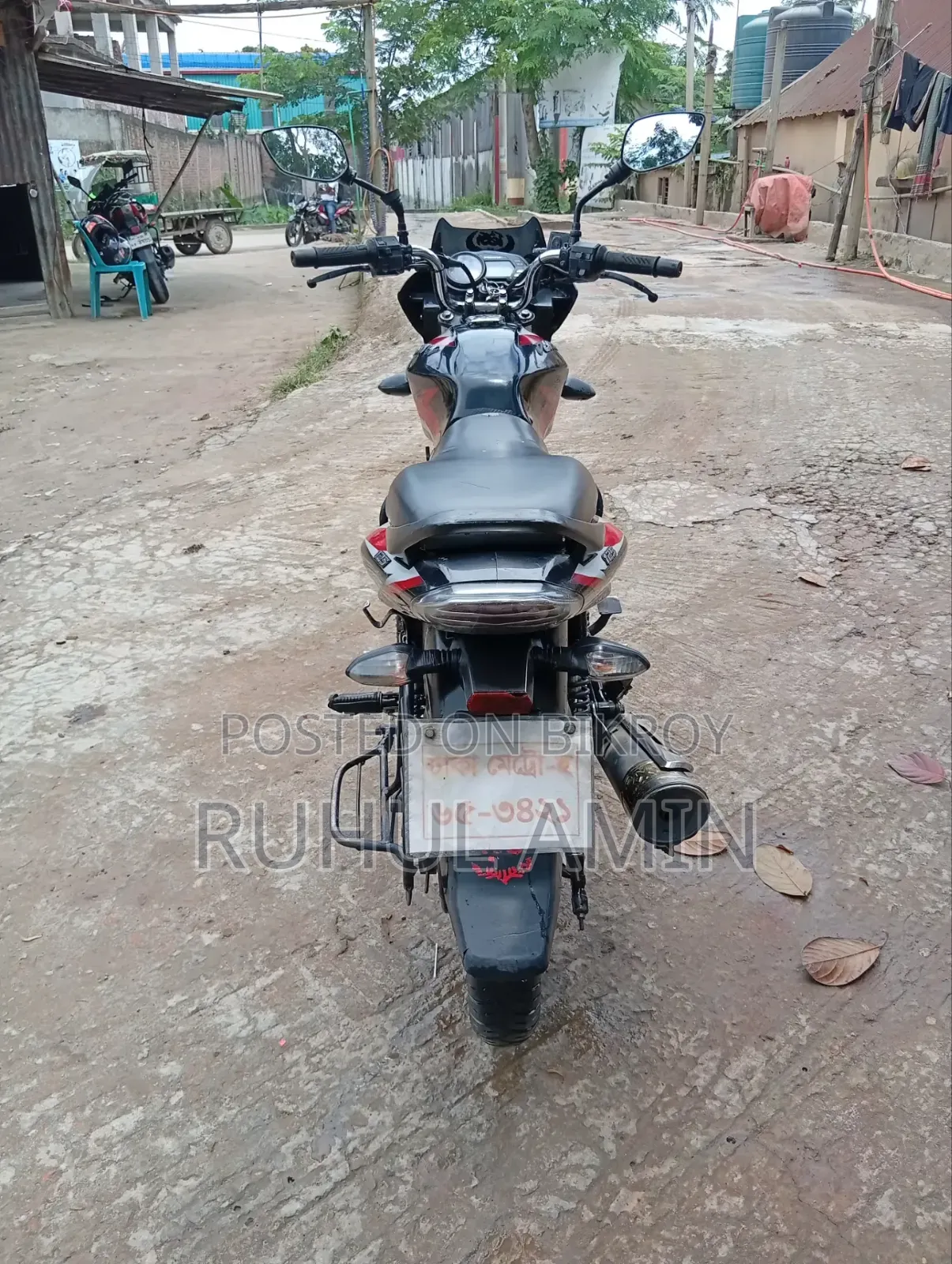 বাজাজ ডিসকভার ১২৫ ২০২২ ব্ল্যাক