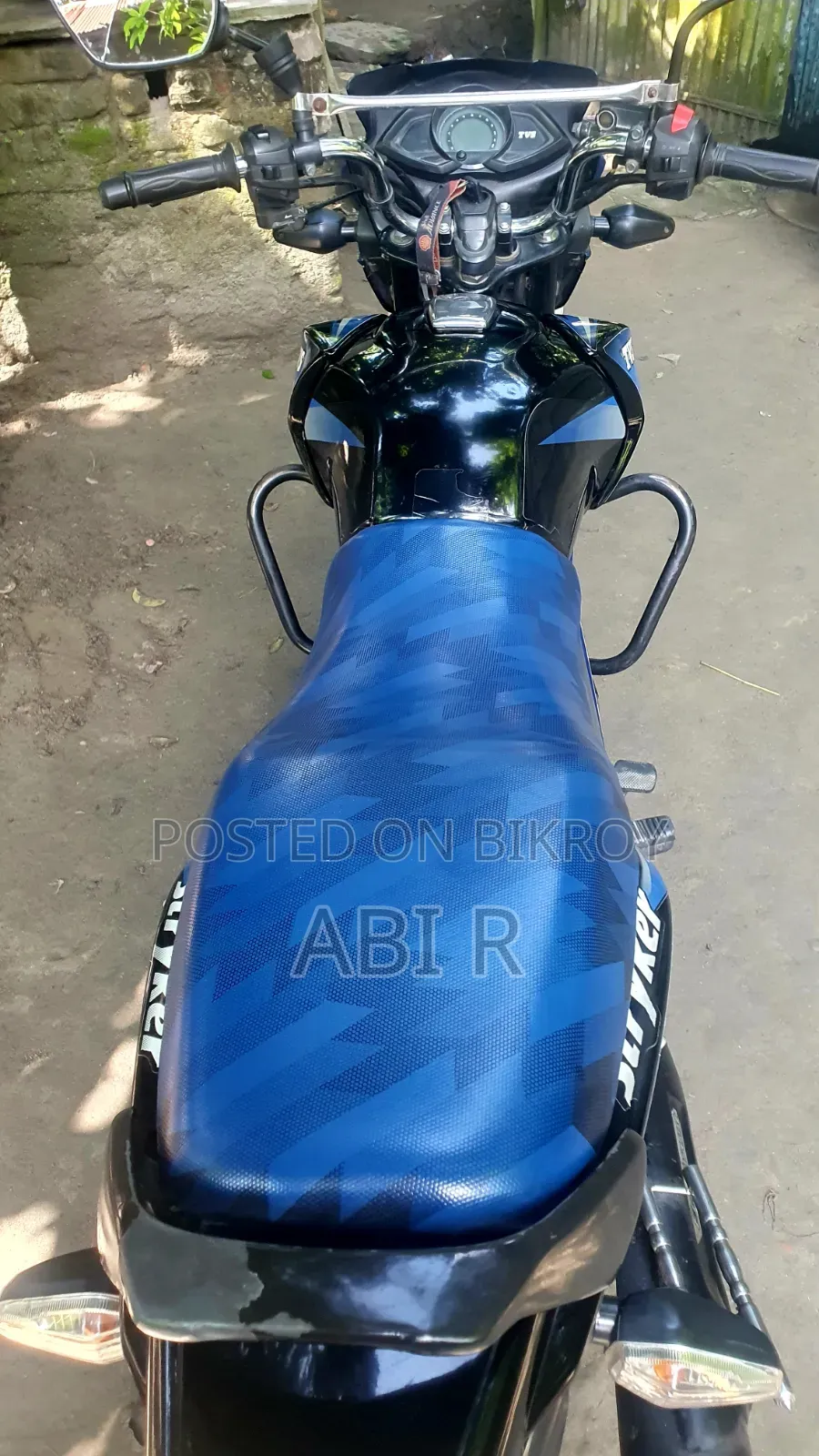 TVS Stryker 125 2020 কালো