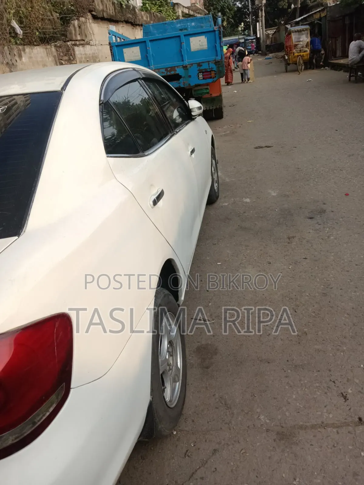 টয়োটা অ্যালিওন ২০০২ সাদা
