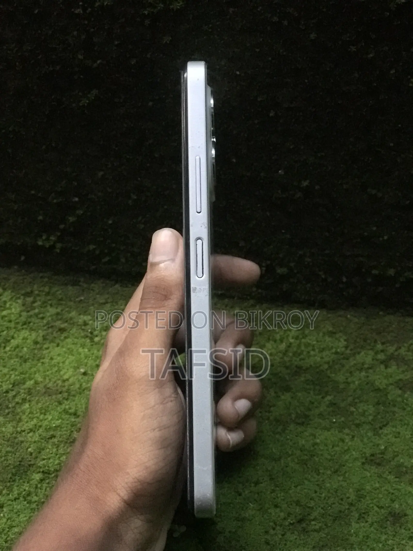 সিমফনি ইনোভা ৩০ ১২৮ জিবি হোয়াইট
