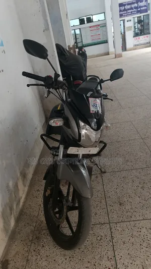 TVS Stryker 125 2019 Black