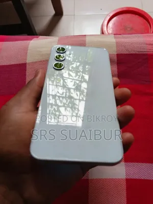 স্যামসাং গ্যালাক্সি এ৩৫ ২৫৬ জিবি হোয়াইট