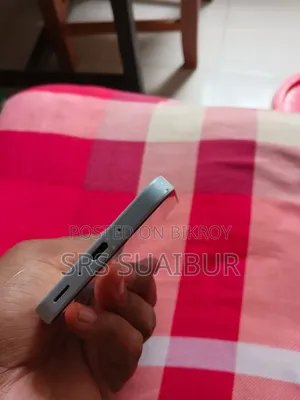 স্যামসাং গ্যালাক্সি এ৩৫ ২৫৬ জিবি হোয়াইট
