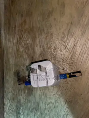 iPhone 12 Adapter