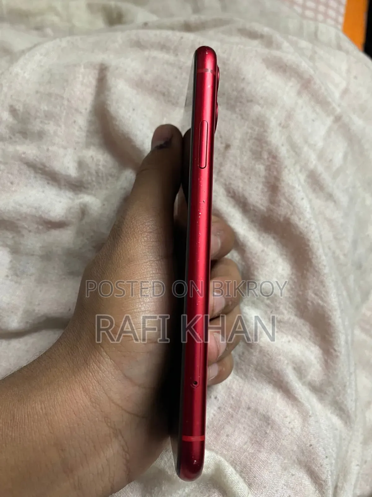 অ্যাপল আইফোন ১১ ৬৪ জিবি রেড