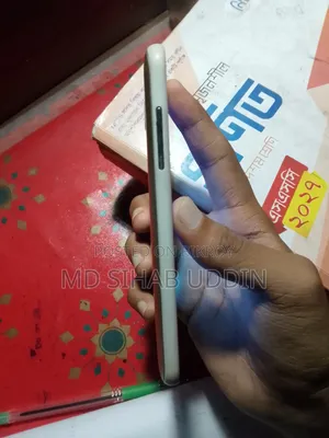Samsung Galaxy J2 8 GB Rose Gold