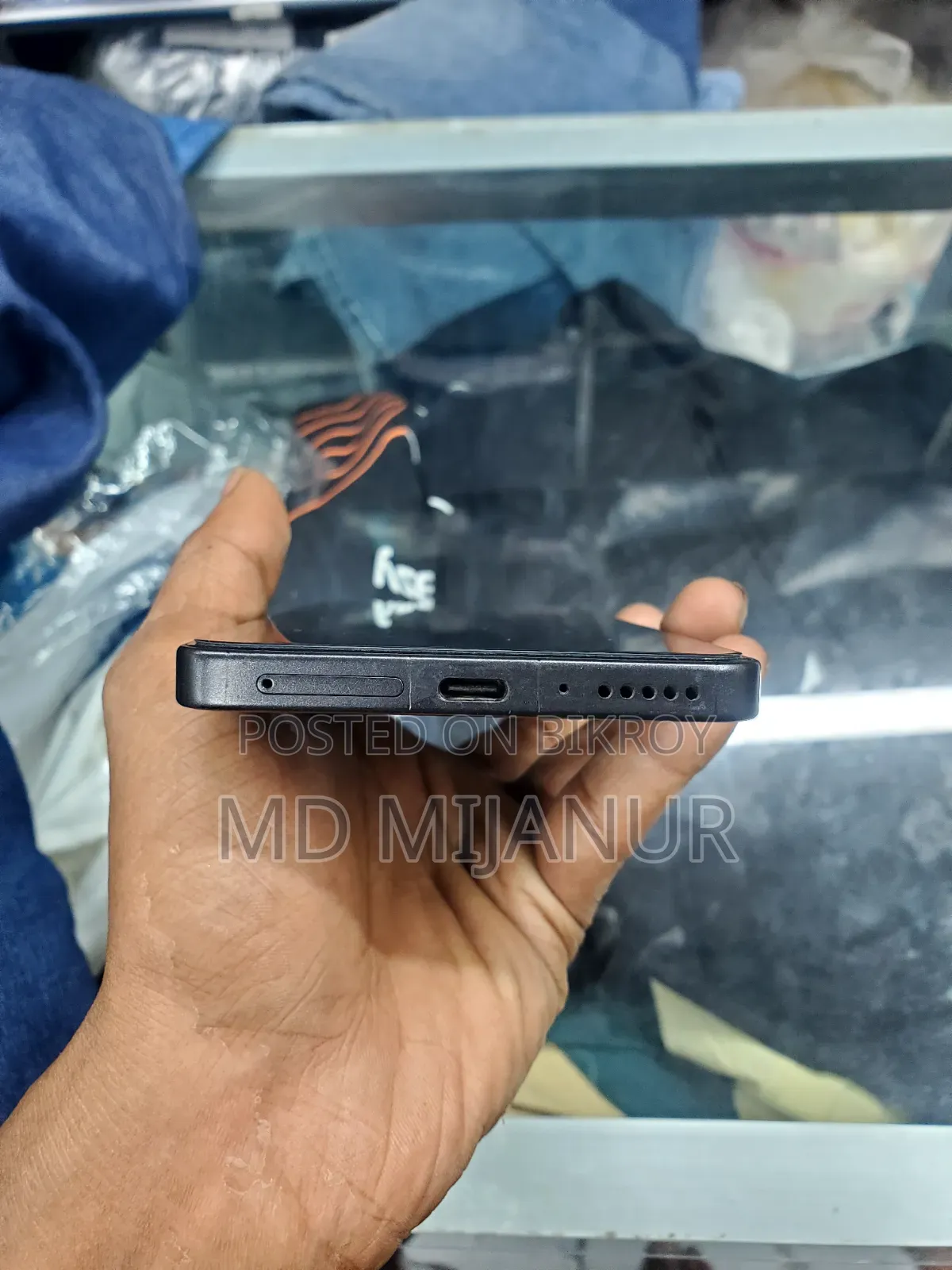শাওমি রেডমি নোট ১৩ ২৫৬ জিবি রেড