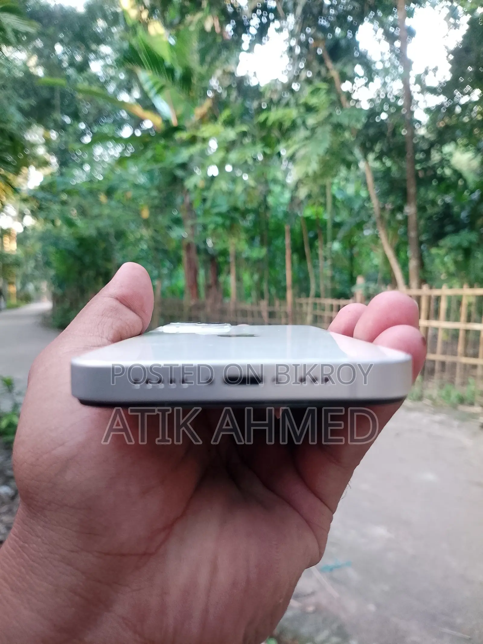 New Apple iPhone 13 128 GB White