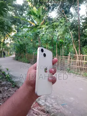 New Apple iPhone 13 128 GB White