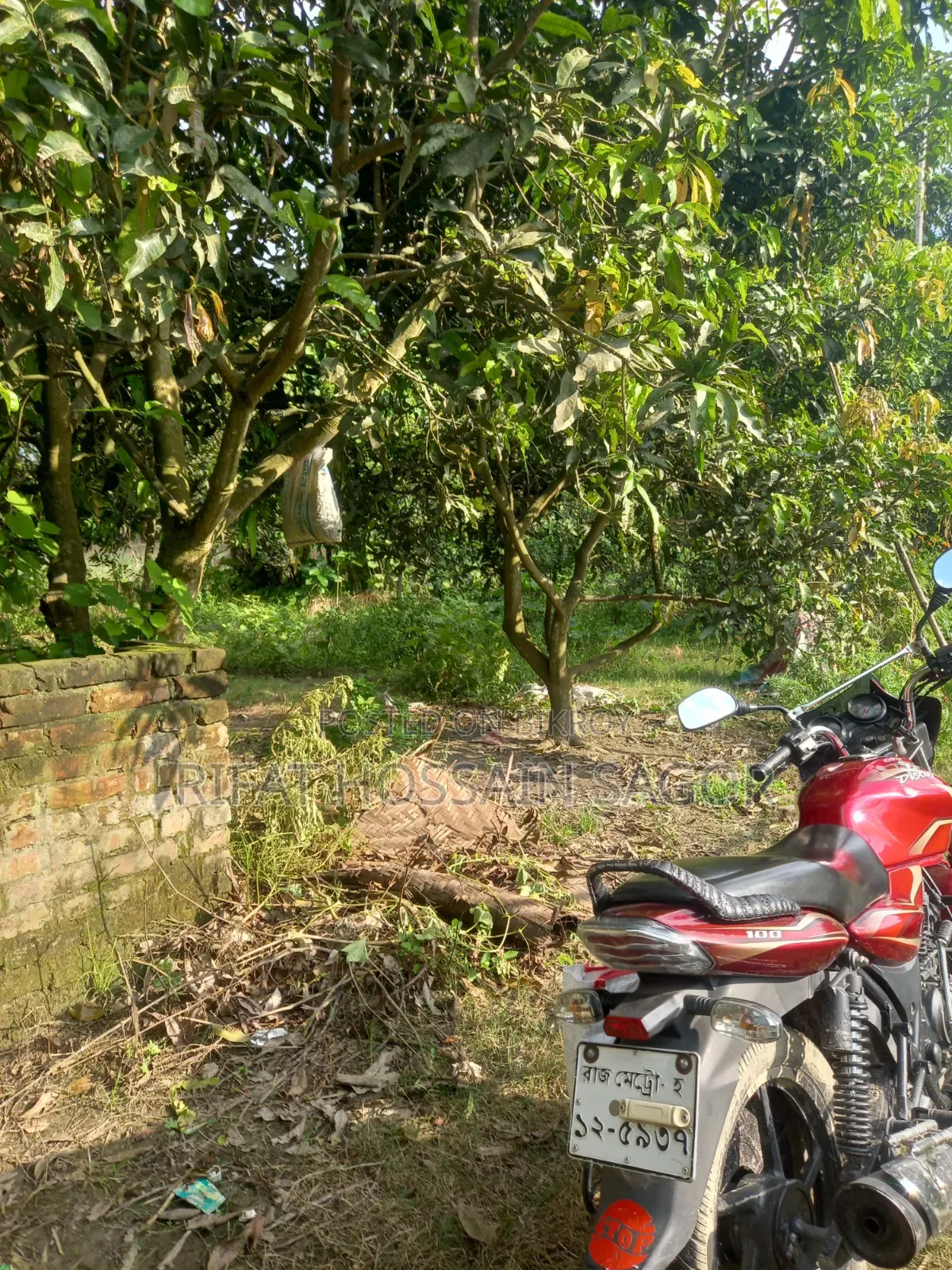 ২.৫ কাঠা প্লট বিক্রয় হইবে।