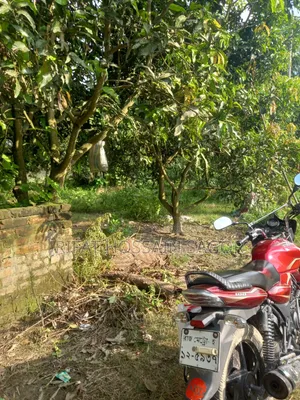 ২.৫ কাঠা প্লট বিক্রয় হইবে।