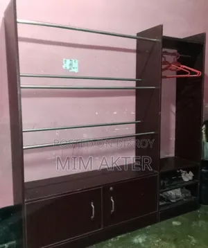 বাসার যাবতীয় ফার্নিচার বিক্রি করবো।