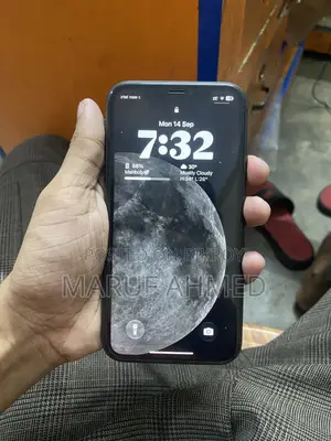 Apple iPhone 11 64 GB Black