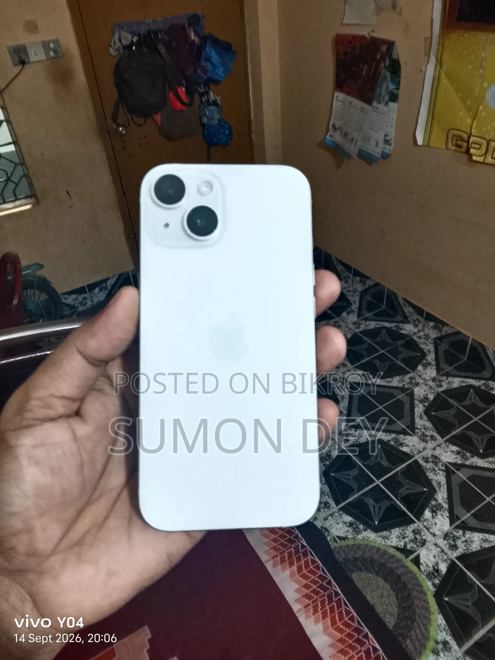 Apple iPhone 15 128 GB Green