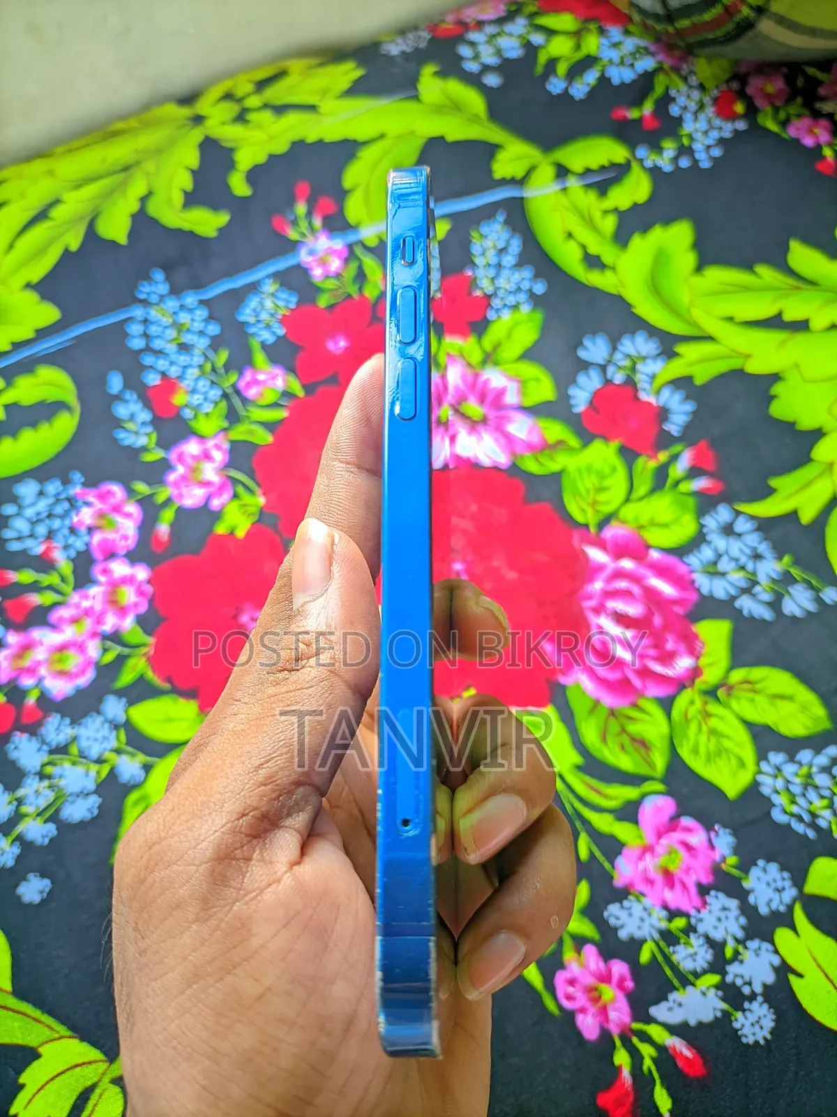 Apple iPhone 12 64 GB Blue