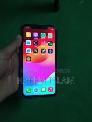 Apple iPhone 11 64 GB Red