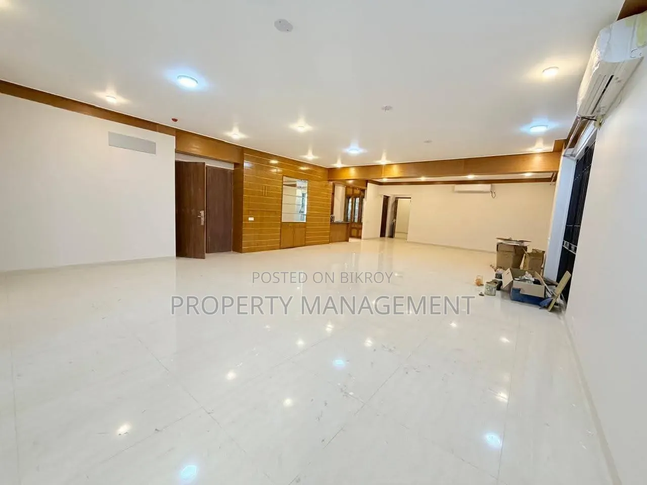 4 Bedroom Apartment in Gulshan for Rent
