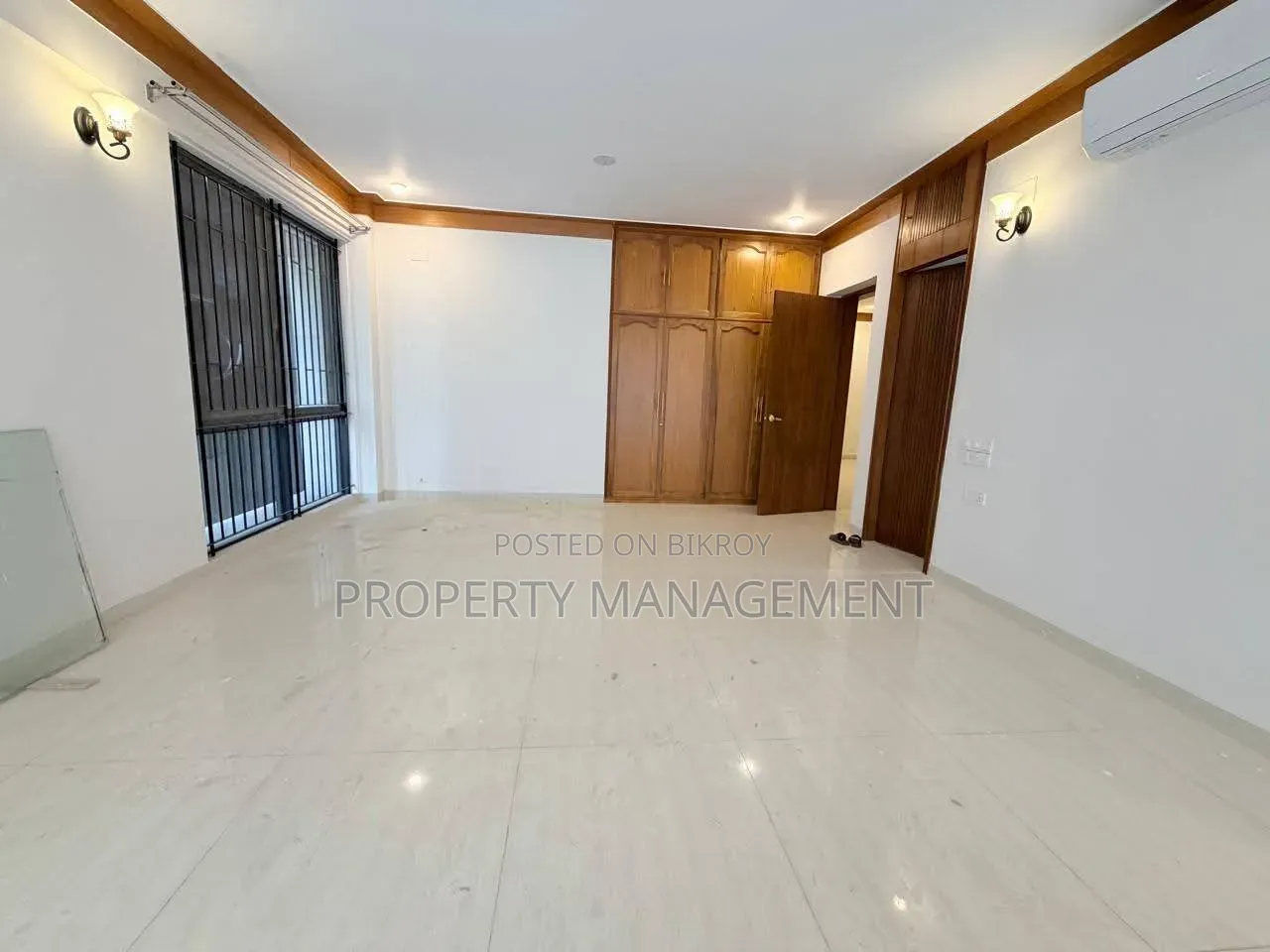 4 Bedroom Apartment in Gulshan for Rent