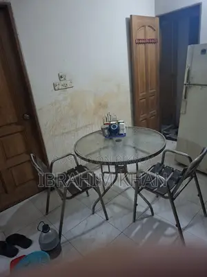চার সিটের ডাইনিং টেবিল চার চেয়ার সহ