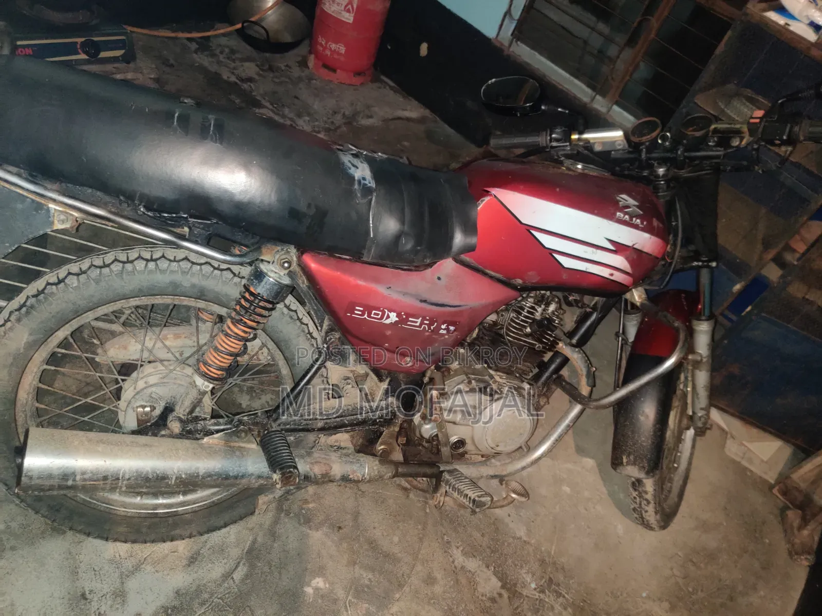 বাজাজ বক্সার ২০১৮ রেড