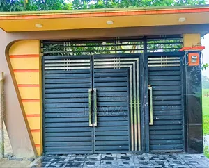 স্টিলের গেট