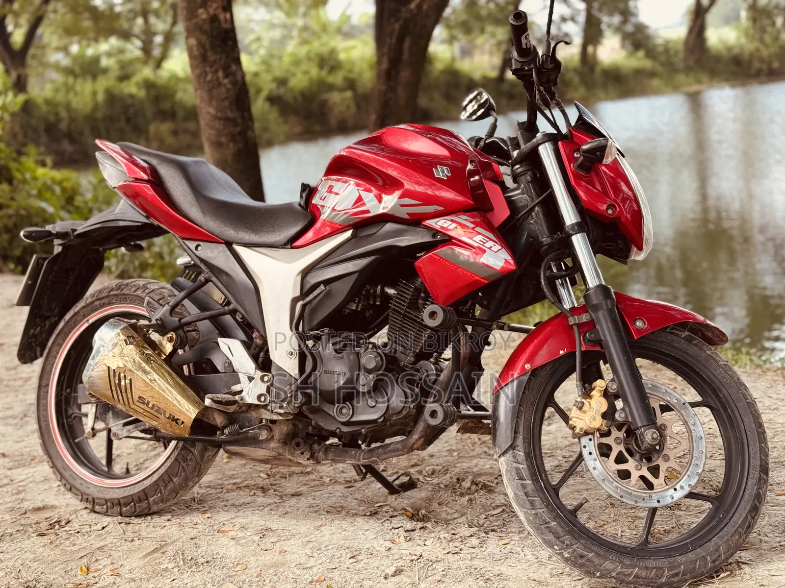 সুজুকি জিক্সার ২০২২ লাল