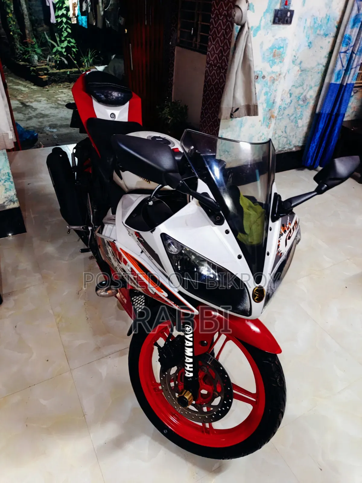 Yamaha 2016 White