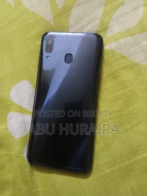 Samsung Galaxy A20 32 GB