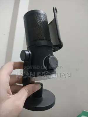 ফাইফিন অ্যাম্প্লিগেম এএম৬ আরজিবি ইউএসবি গেমিং মাইক্রোফোন - চমৎকার অবস্থা