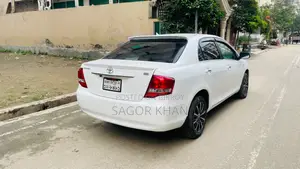 টয়োটা এক্সিও ২০১৭ হোয়াইট