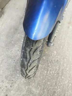 ইয়ামাহা এফজেডএস ভি২ ২০২২ নীল