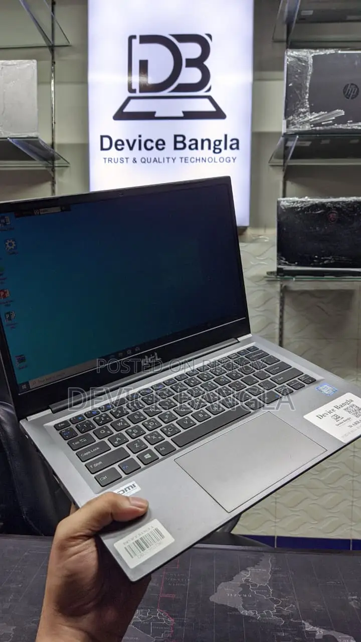 Laptop 4GB Intel Core i3 SSD 128GB
