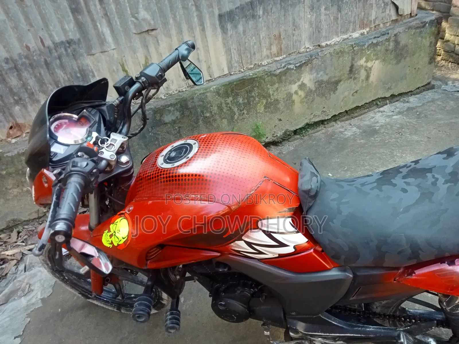 Hero Hunk 2012 Red