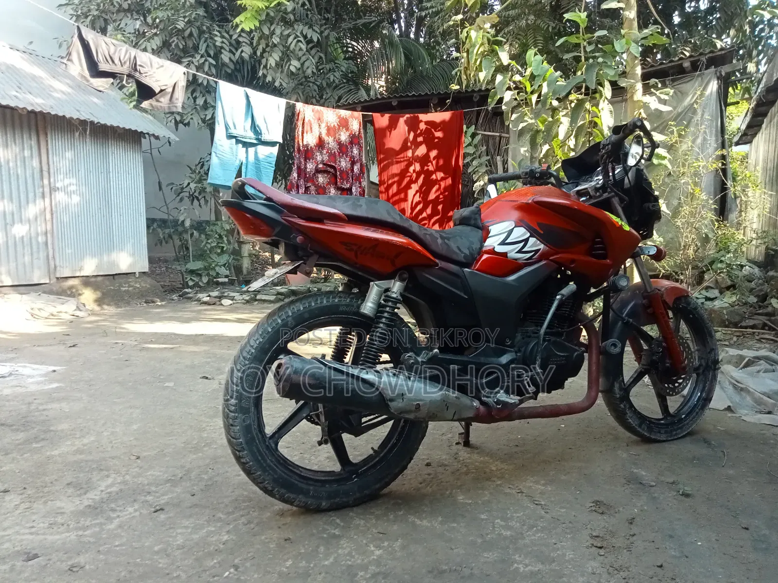 Hero Hunk 2012 Red