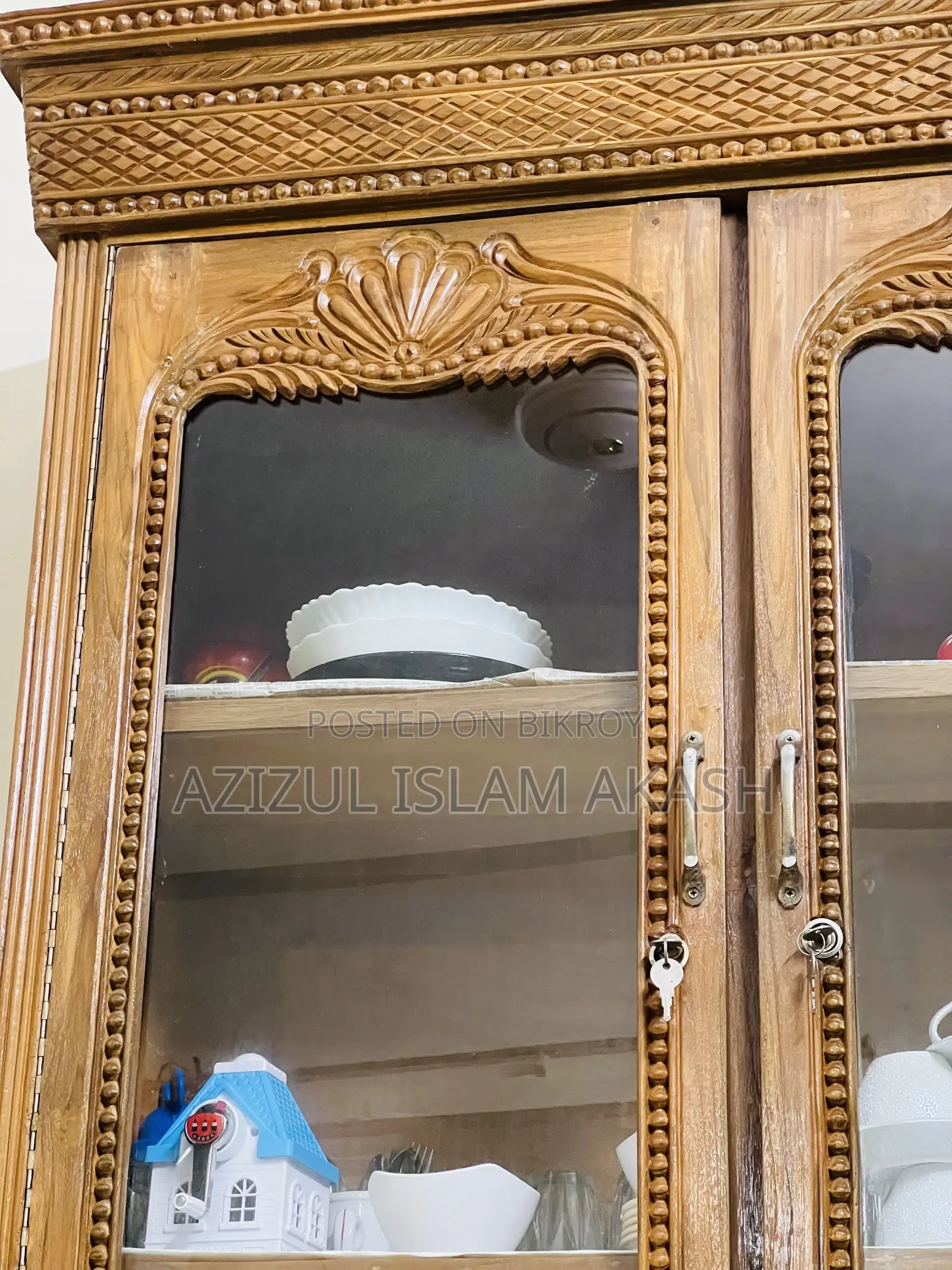 সেগুন কাঠের ওয়াল ক্যাবিনেট