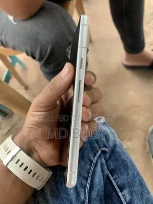 গুগল পিক্সেল ৭ ১২৮ জিবি হোয়াইট