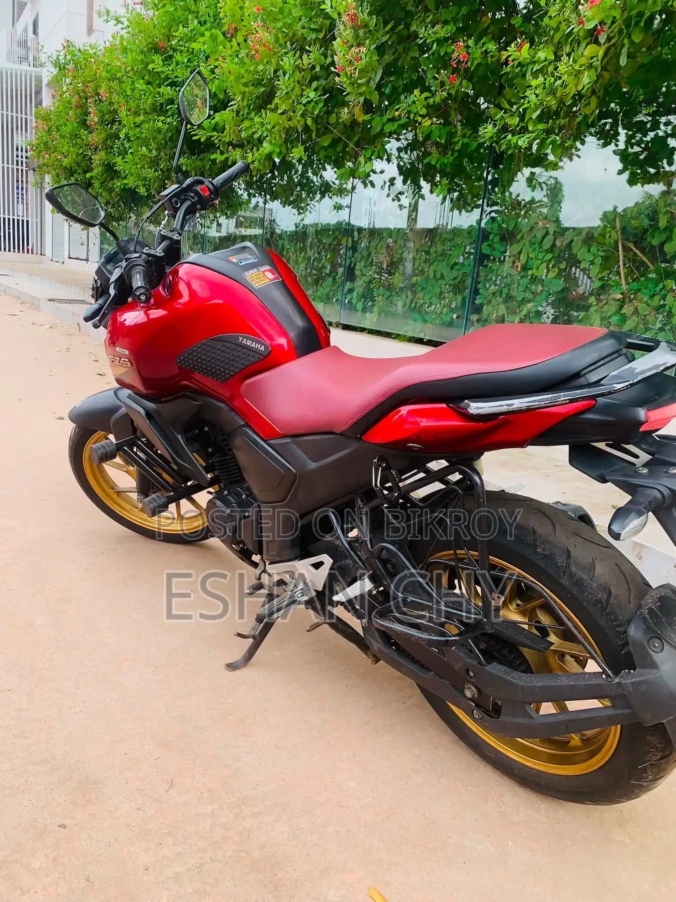 Yamaha FZS V4 2023 Red