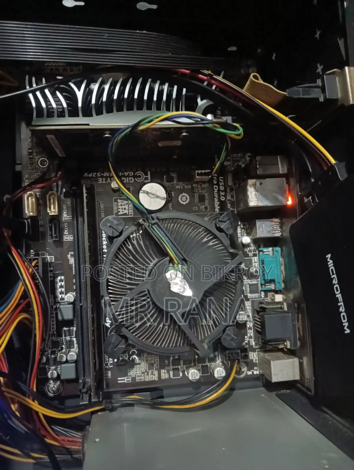 Desktop Computer Gigabyte GB-BXi3H-4010 8GB Intel Core I3 SSD 128GB