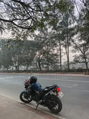ইয়ামাহা এফ জেড এস ভার্সন ২ ২০২২ ব্লু